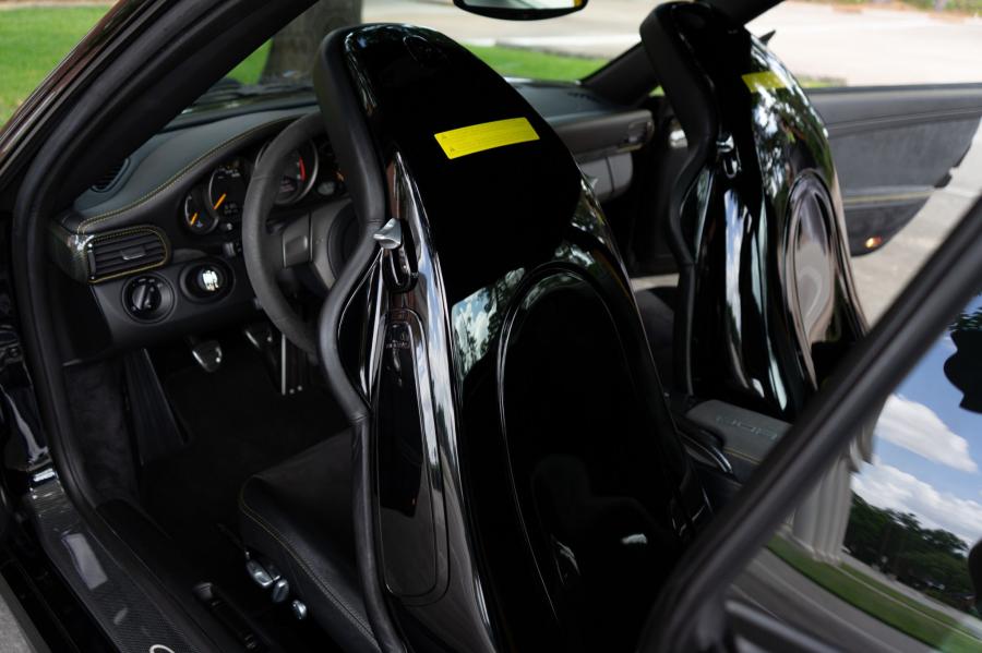 Интерьер Porsche 911 GT2 (997) 2008 года  (NA) (фото 117 из 197)